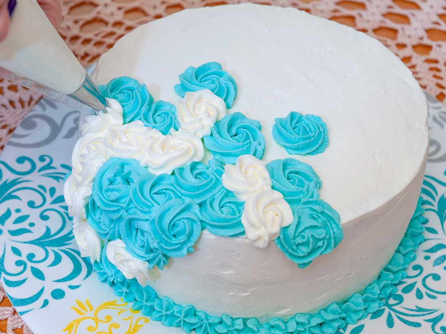 Cake Decorating Supplies, Cake Icing Lakeland, FL Hardy's Cake Box